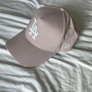 Dodgers Womens Aframe SnapBack in tumbleweed